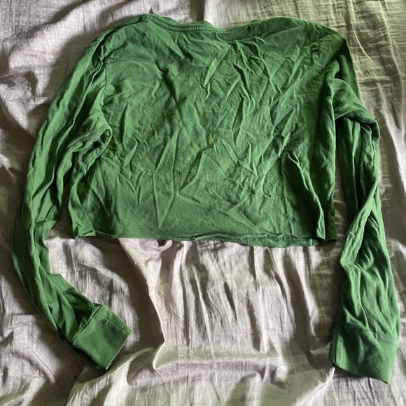 American Eagle Outfitters Green Long Sleeve Tee - Picture 4 of 4
